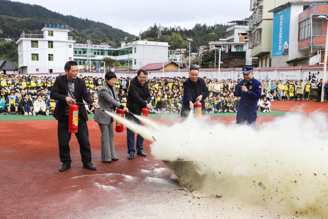 校园安全 培训 疏散演练 消防 安全 教育