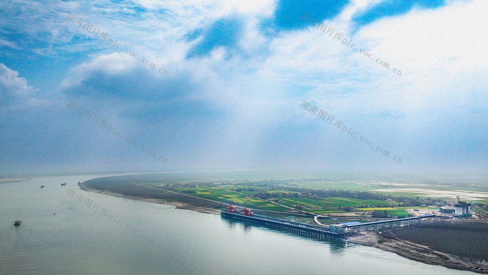 经济建设  交通  码头