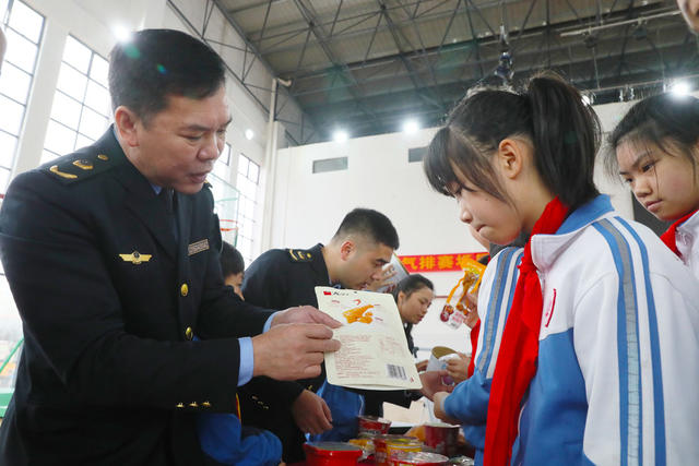 消费  维权  食品  安全  校园