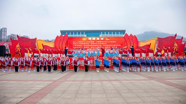 学雷锋 新时代 好少年