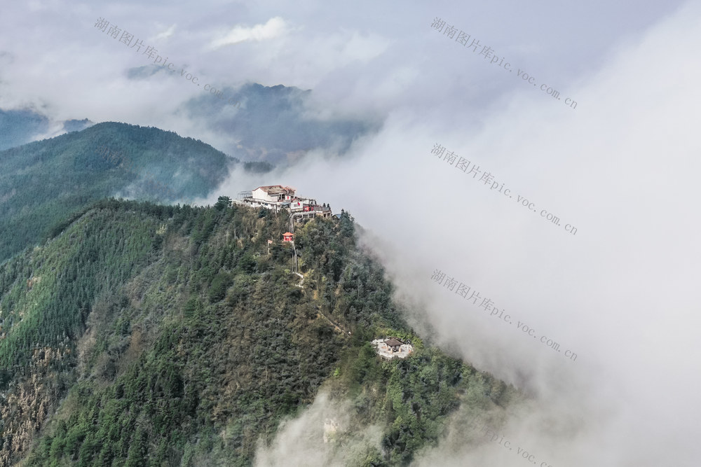 云海 云雾 青山 风光 美景 水墨画