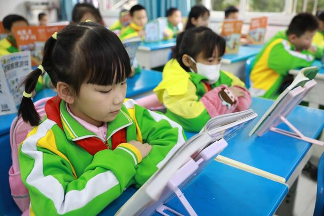 土家族 湘西 湖南 苗族 校园 阅读 学生 书香 午度 建设 图书 