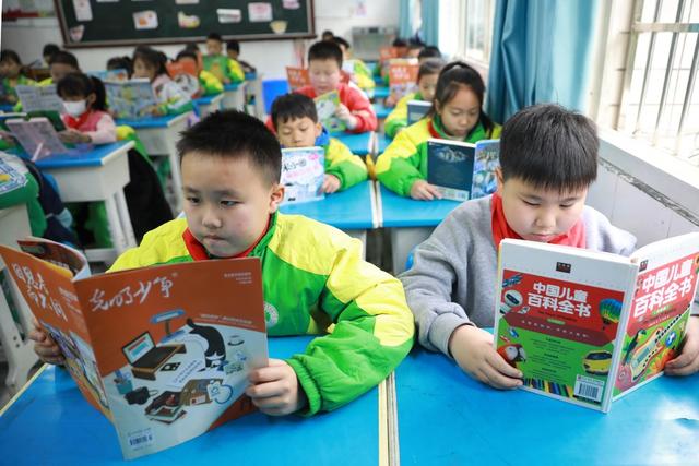土家族 湘西 湖南 苗族 校园 阅读 学生 书香 午度 建设 图书 