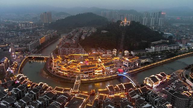 裕后里  夜景