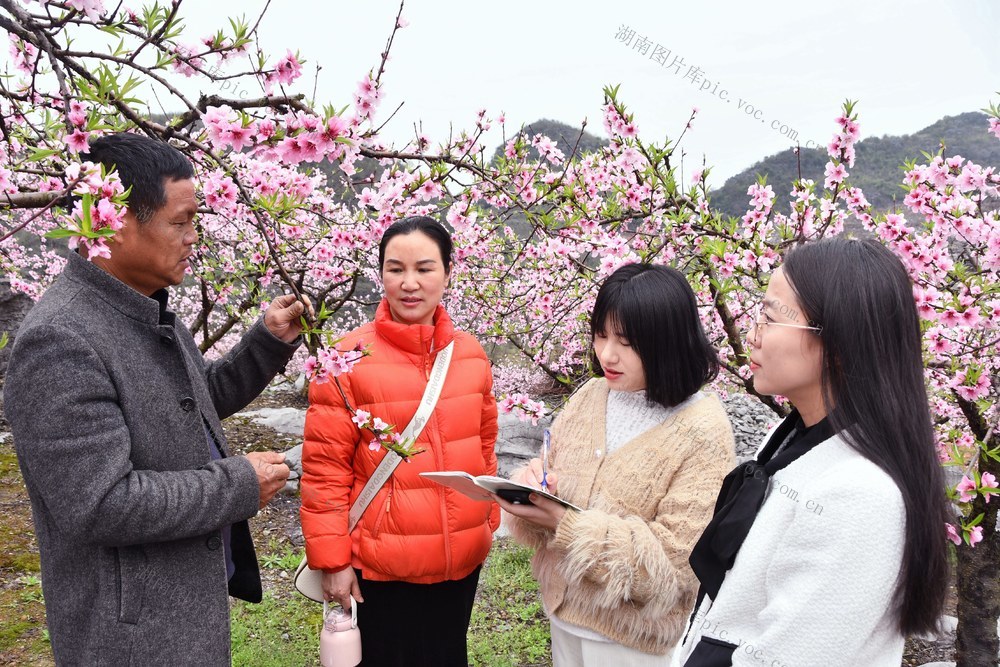 问计一线  服务教学