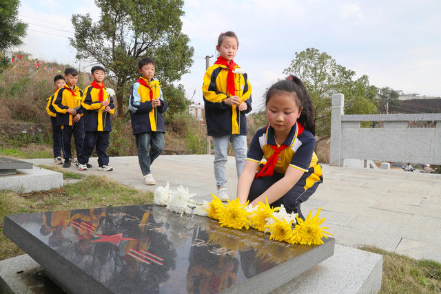 清明  祭英烈  缅怀