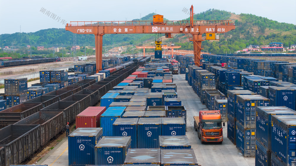 外贸 铁海联运 降本增效