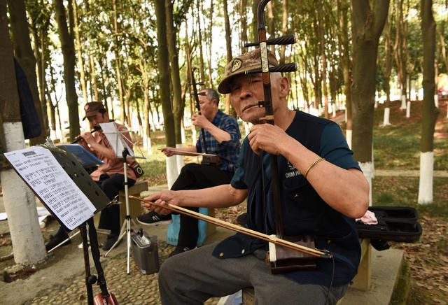 春光 市民  游玩 运动 娱乐