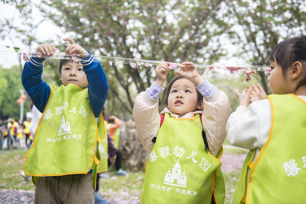 湖南娄底 春游 大自然 幼儿 春日