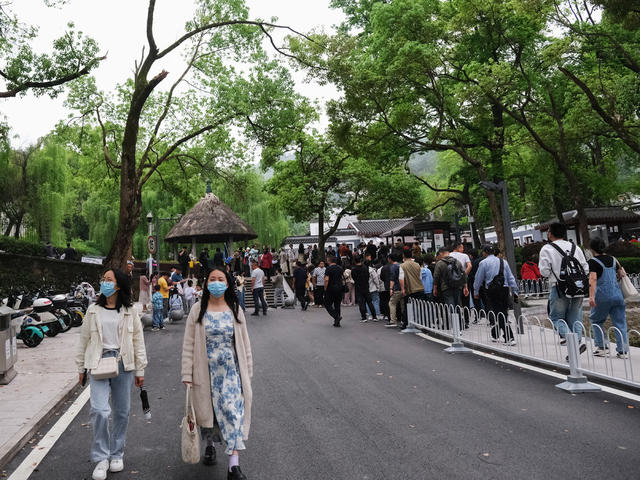“千年学府”，岳麓书院