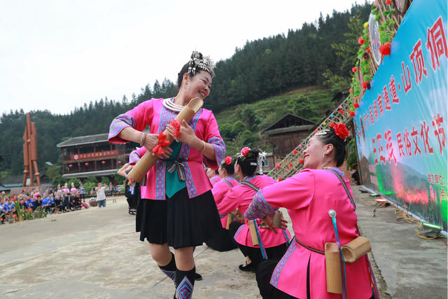 侗族 民俗 文化节 婚恋 旅游 舞台 生活