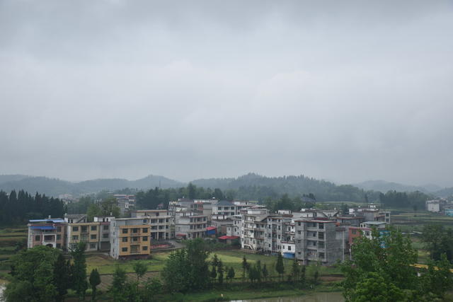 雨后乡村 美丽如画