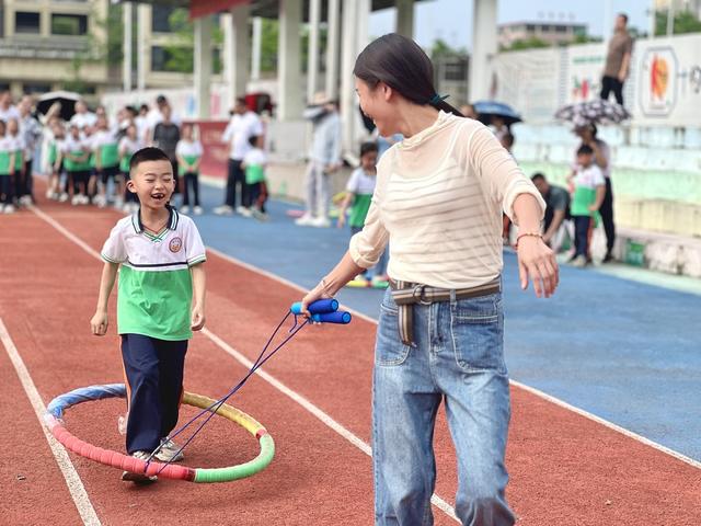 小学生 双减 运动会 体育
