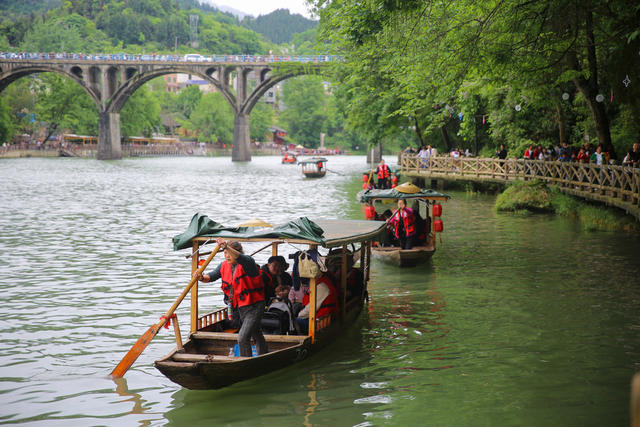 边城 旅行 旅游 清水河 拉拉渡 一脚踏三省