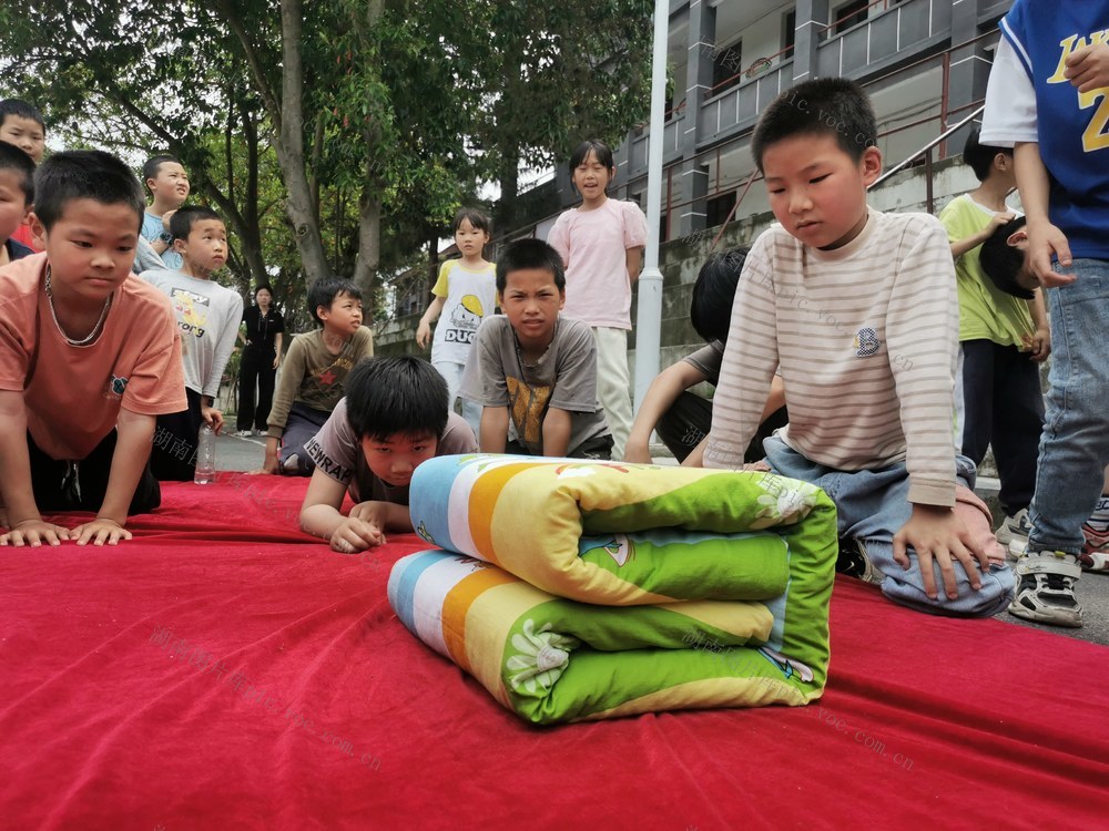 内务比赛   叠被子大赛  生活技能提升