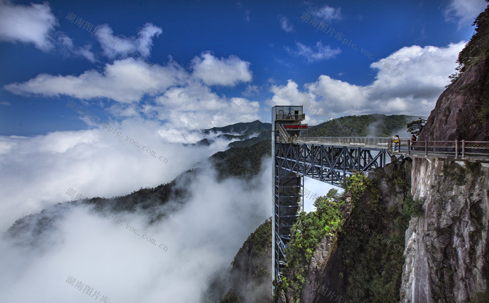  湖南  郴州   宜章  莽山 
 五指峰景区   黄建华