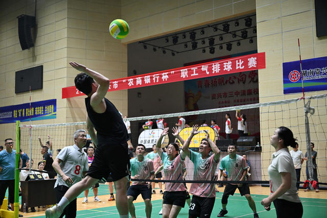 资兴 气排球  职工