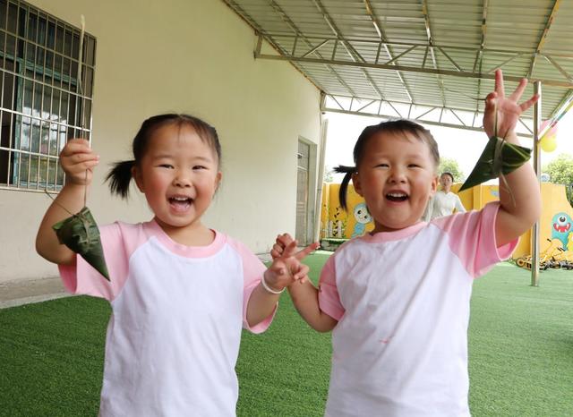  包粽子    迎端午