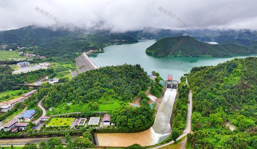 湖南  常宁  水库  泄洪