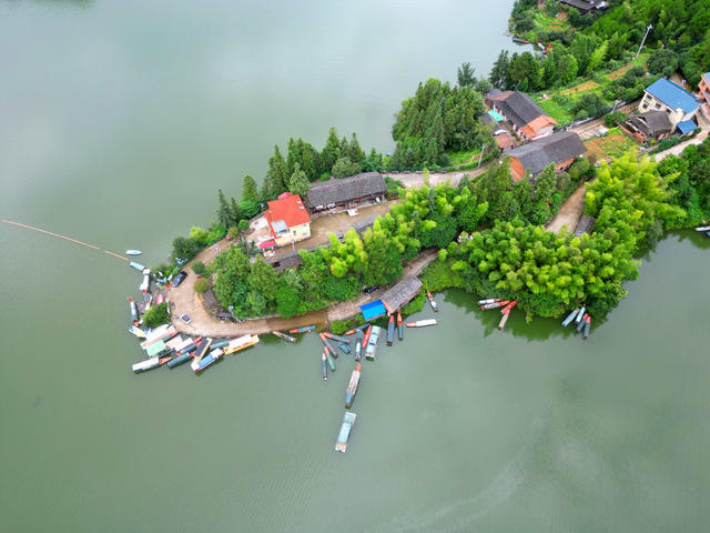 通道 玉带河 国家 湿地 公园 景美 如画