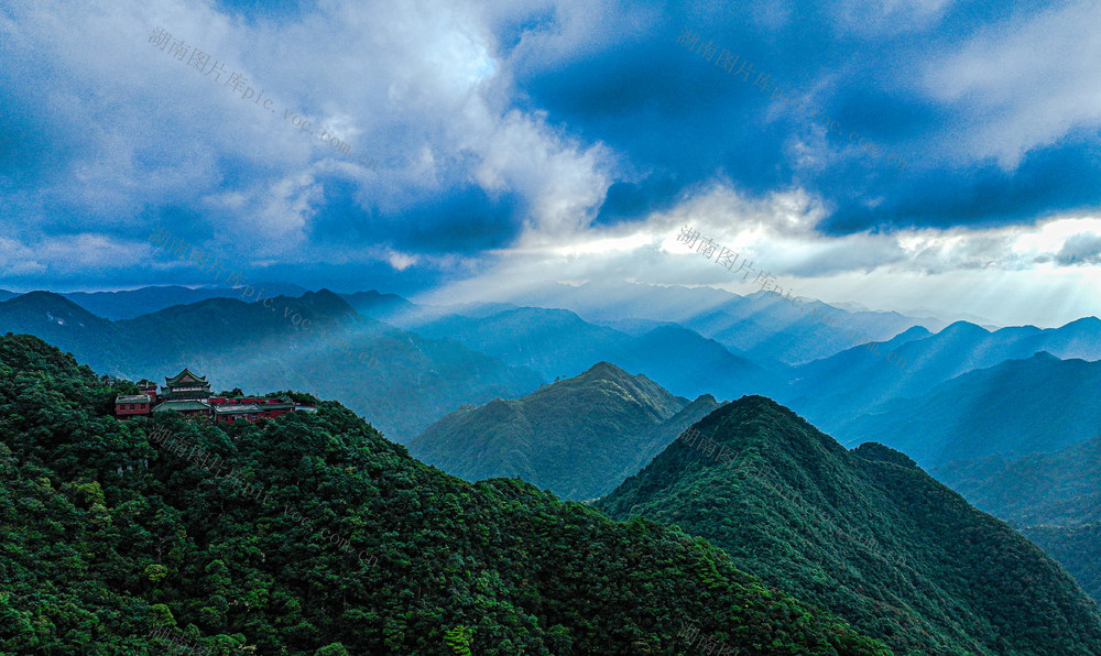 郴州  莽山国家森林公园  景区  猴王   风光