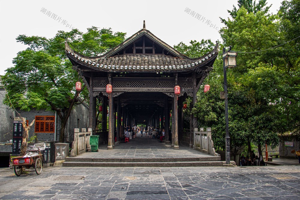 风雨桥   乾州古城