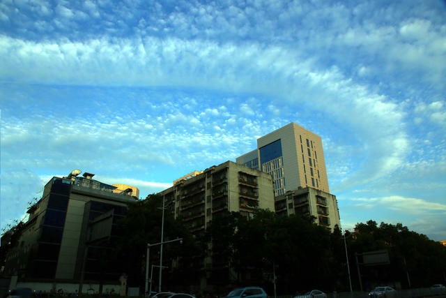 衡阳上空  龙行云