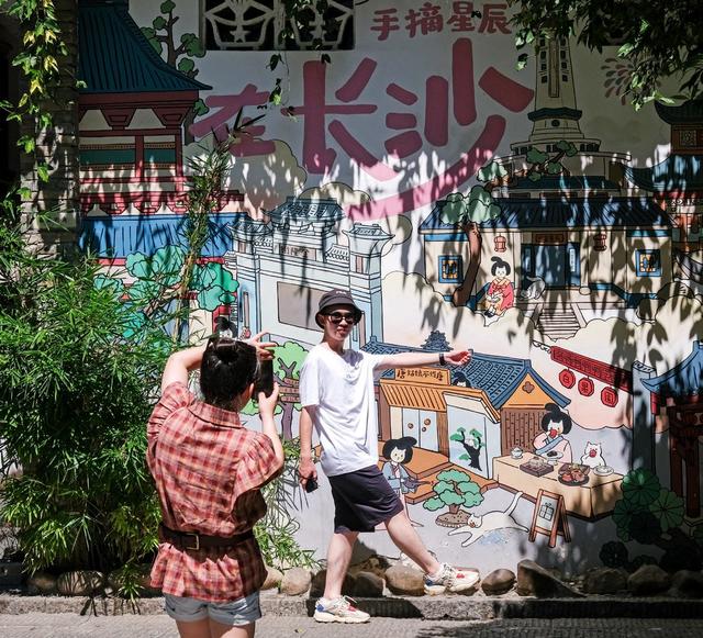 老街，人气旺，白果园