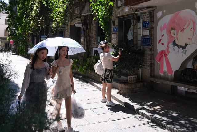 老街，人气旺，白果园