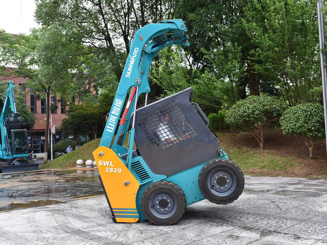 株洲  技能比赛  就业  人社  专业技术人才  工匠  非遗文化遗产  技术比拼  