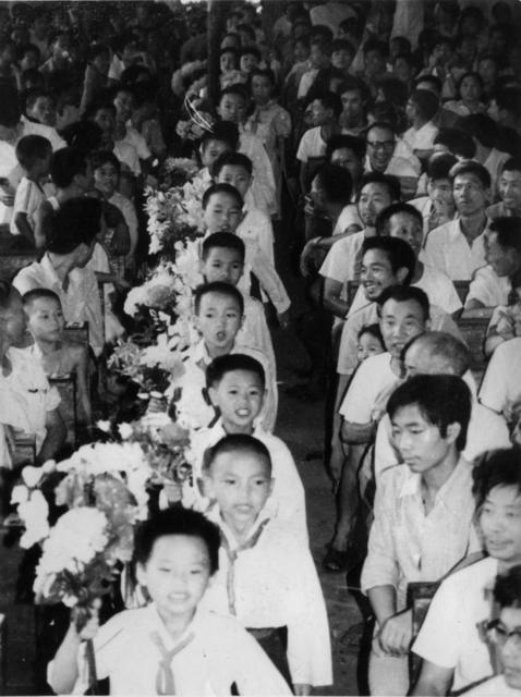 教师节 第一个 教育 历史 座谈会