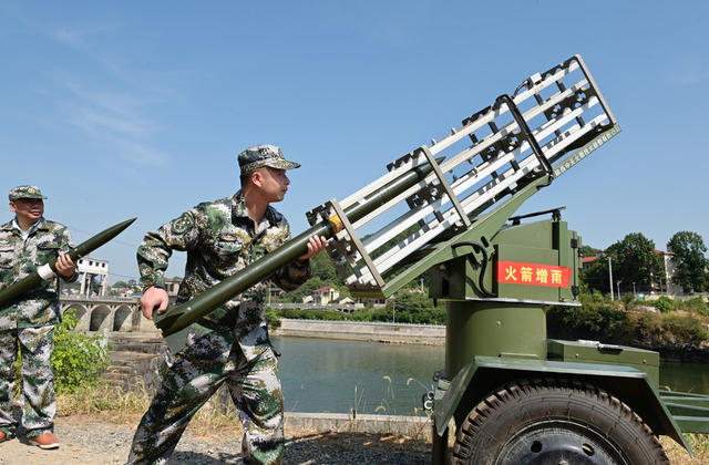 抗旱,人工增雨,天气,民兵,旱情,农村,高温少雨,水,人工影响天气作业,抗旱救灾