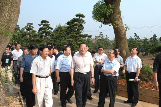俞正声率湖北党政代表团在长沙考察