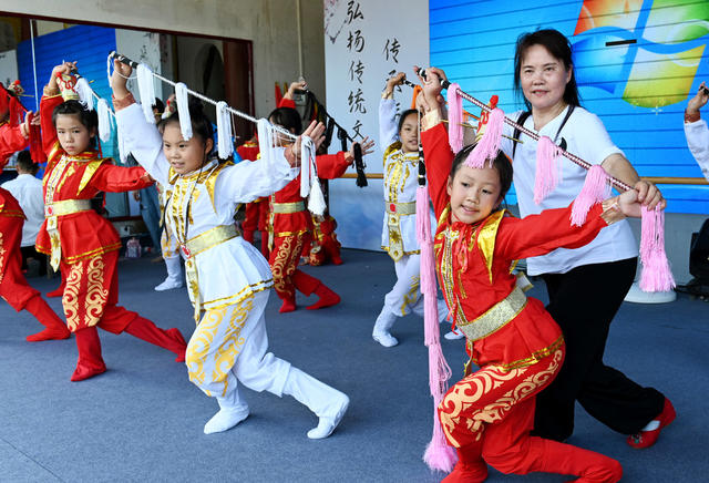 传统文化 戏曲 表演艺术 免费培训 少年儿童 文化艺术 地方戏曲 培训基地 训练