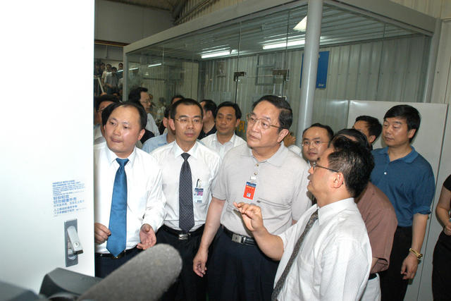 俞正声率湖北党政代表团在长沙考察