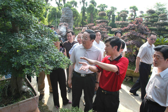 俞正声率湖北党政代表团在长沙考察