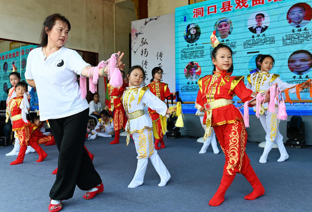 传统文化 戏曲 表演艺术 免费培训 少年儿童 文化艺术 地方戏曲 培训基地 训练