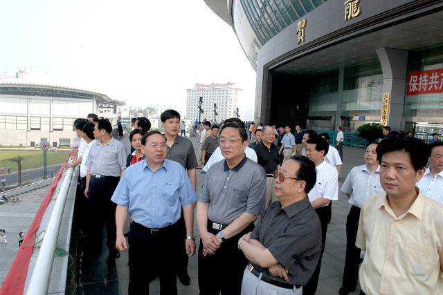 俞正声率湖北党政代表团在长沙考察