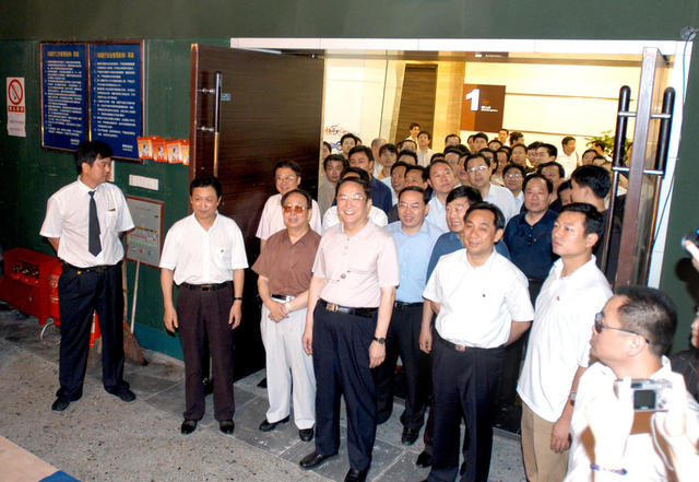 俞正声率湖北党政代表团在长沙考察