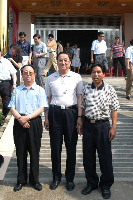 俞正声率湖北党政代表团在长沙考察