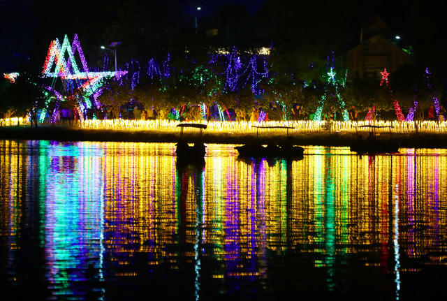 夜游 灯光 
