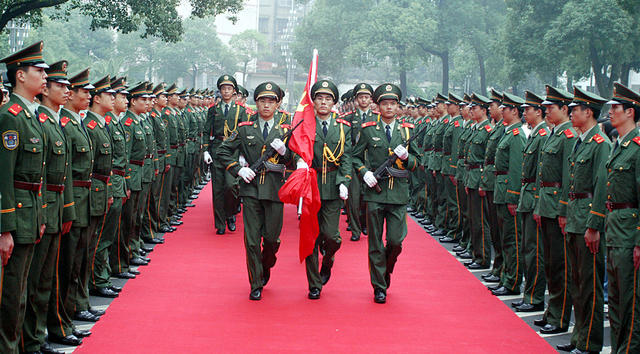 湖南省委举行国庆升国旗仪式