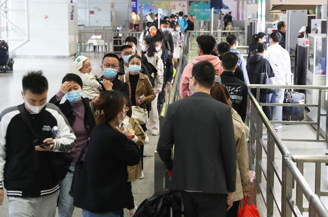 客流 高峰 国庆 假期 高铁 旅客