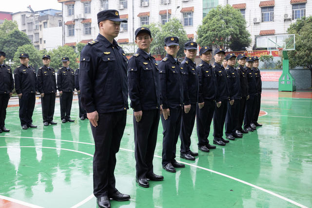 执法 维权 路政 仪表  形象  