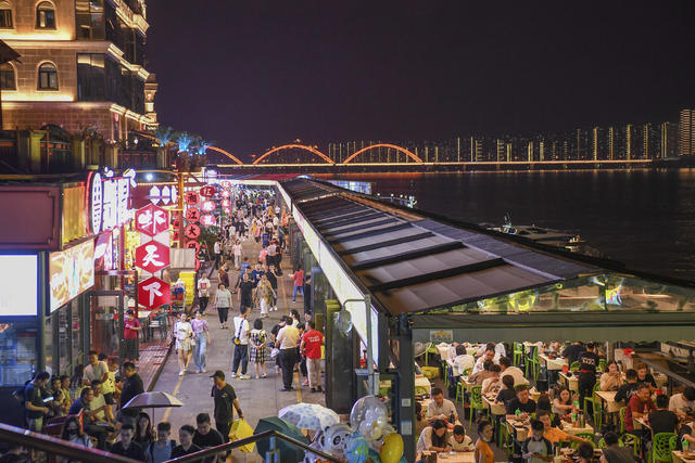 长沙 夜经济 美食 购物 欧美风情街 旅游 打卡胜地 网红景点