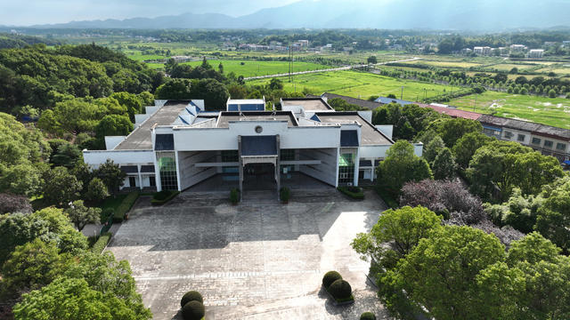 任弼时  纪念馆