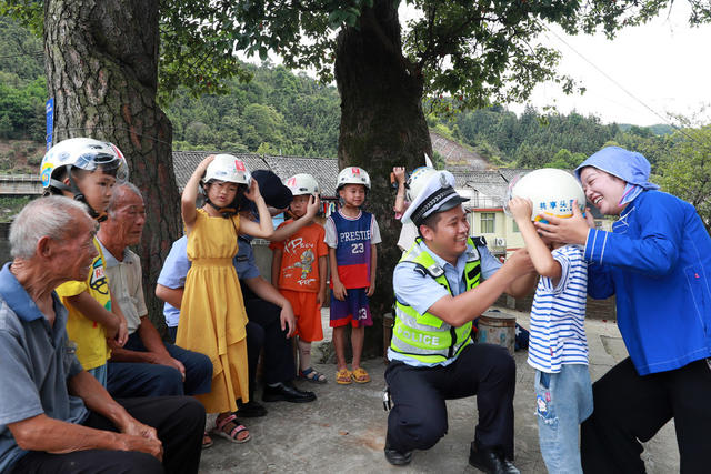 农村 防溺水 交通安全 公安 排查 暑期 隐患 守护 留守 儿童
