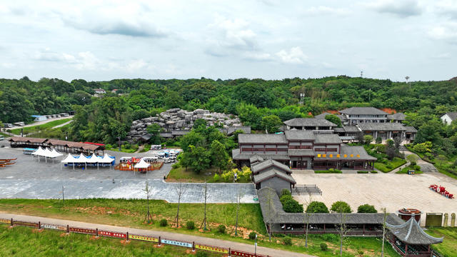 汨罗市  屈子文化园