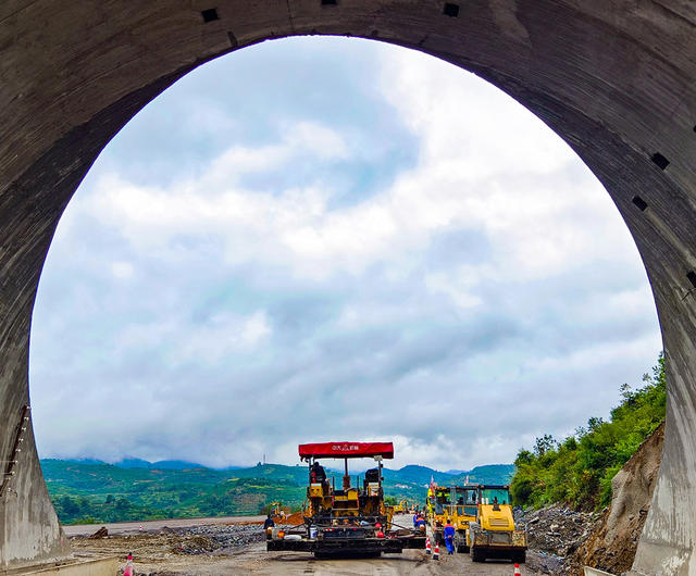 交通  高速公路  建设  沅辰高速  怀化