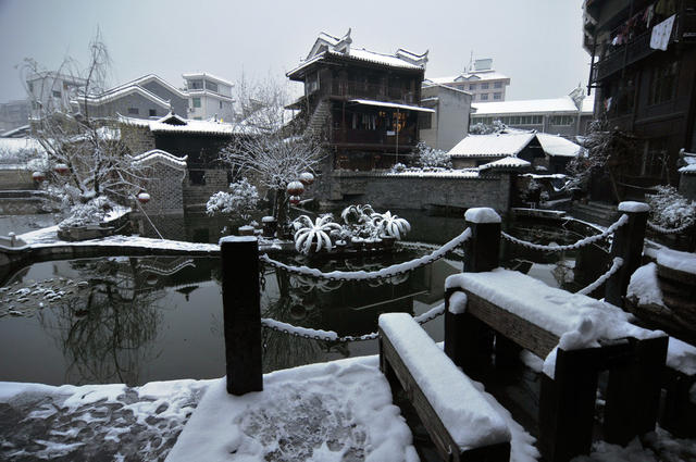 荷塘  雪  美景   古城  吉首